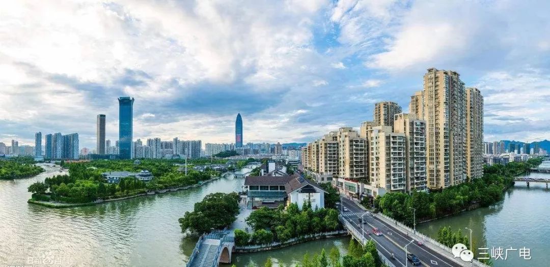 浙江经济腾飞，机遇与挑战并存